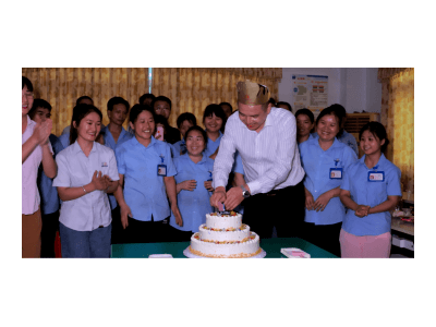 东盛迪生日会 | 深情相聚，共贺生辰
